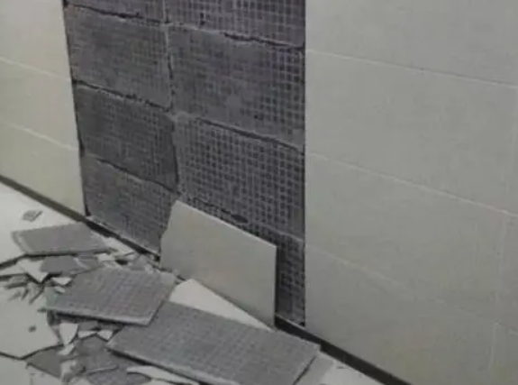 靖宇瓷砖空鼓维修公司分享下靖宇墙砖松动维修的知识